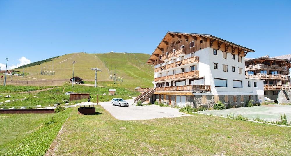 Madame Vacances Hotel Le Christina Alpe d'Huez Esterno foto
